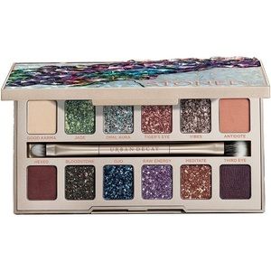 🌈 URBAN DECAY Eyeshadow Palette!